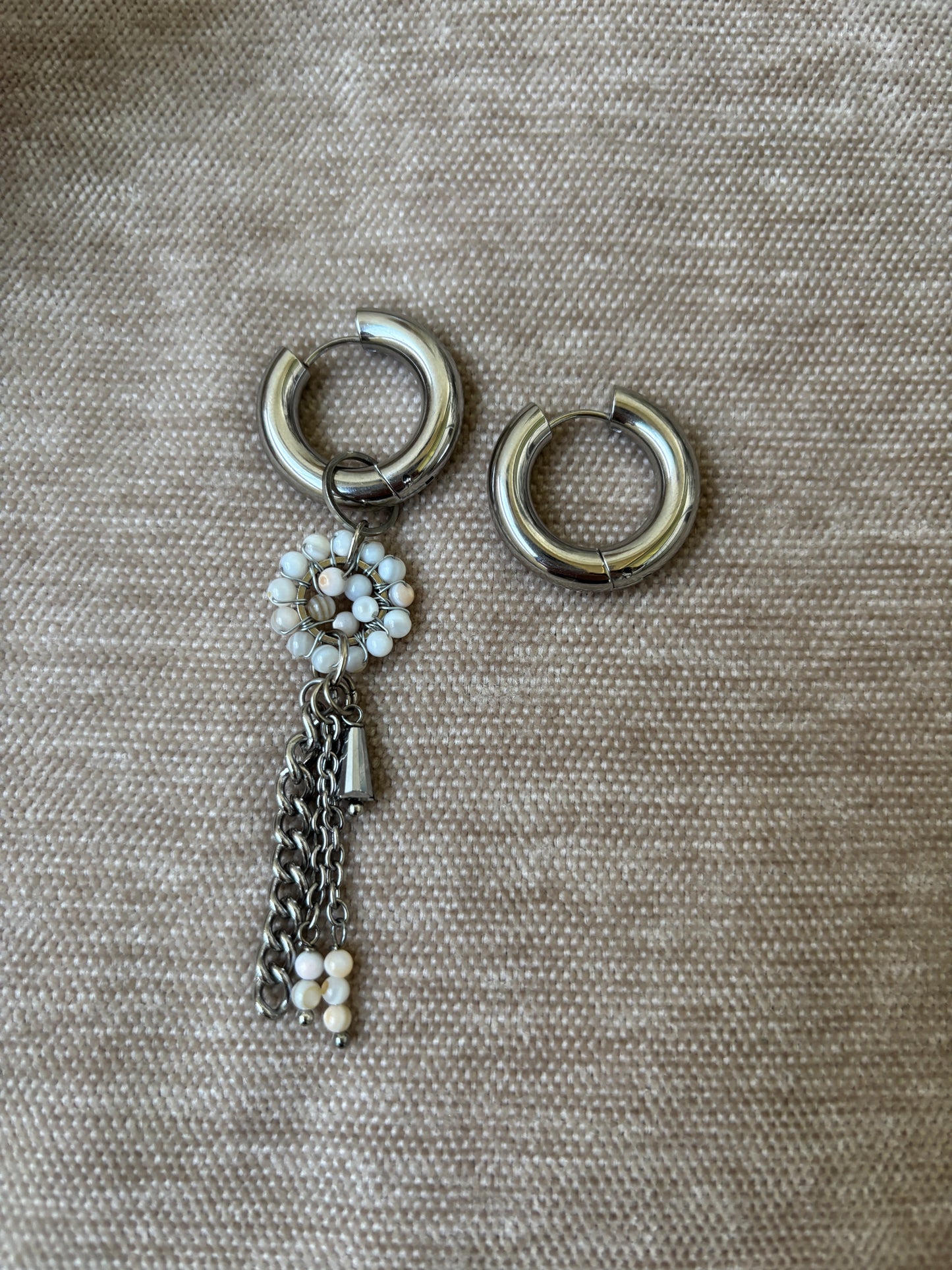 Konkorvakorut irrotettavilla riipuksilla — monikäyttöinen 3-in-1 koru kirurginteräksestä