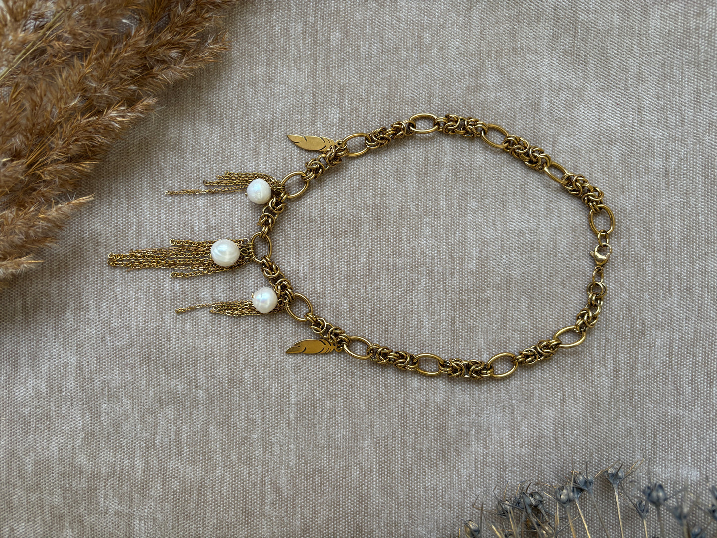 Kullanvärinen Helmi-Ketju