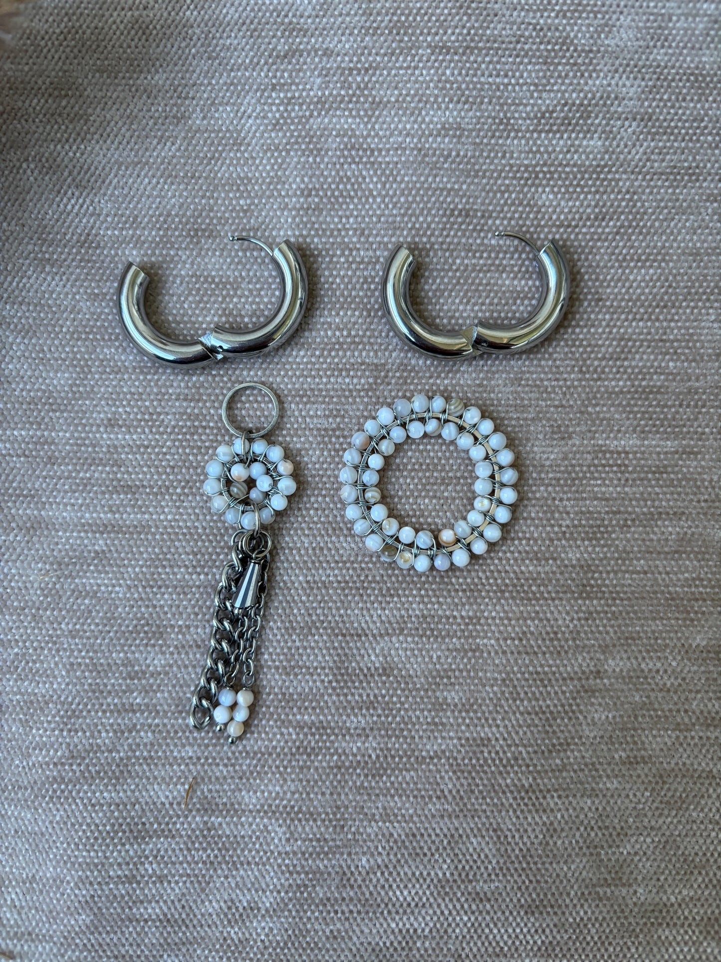 Konkorvakorut irrotettavilla riipuksilla — monikäyttöinen 3-in-1 koru kirurginteräksestä