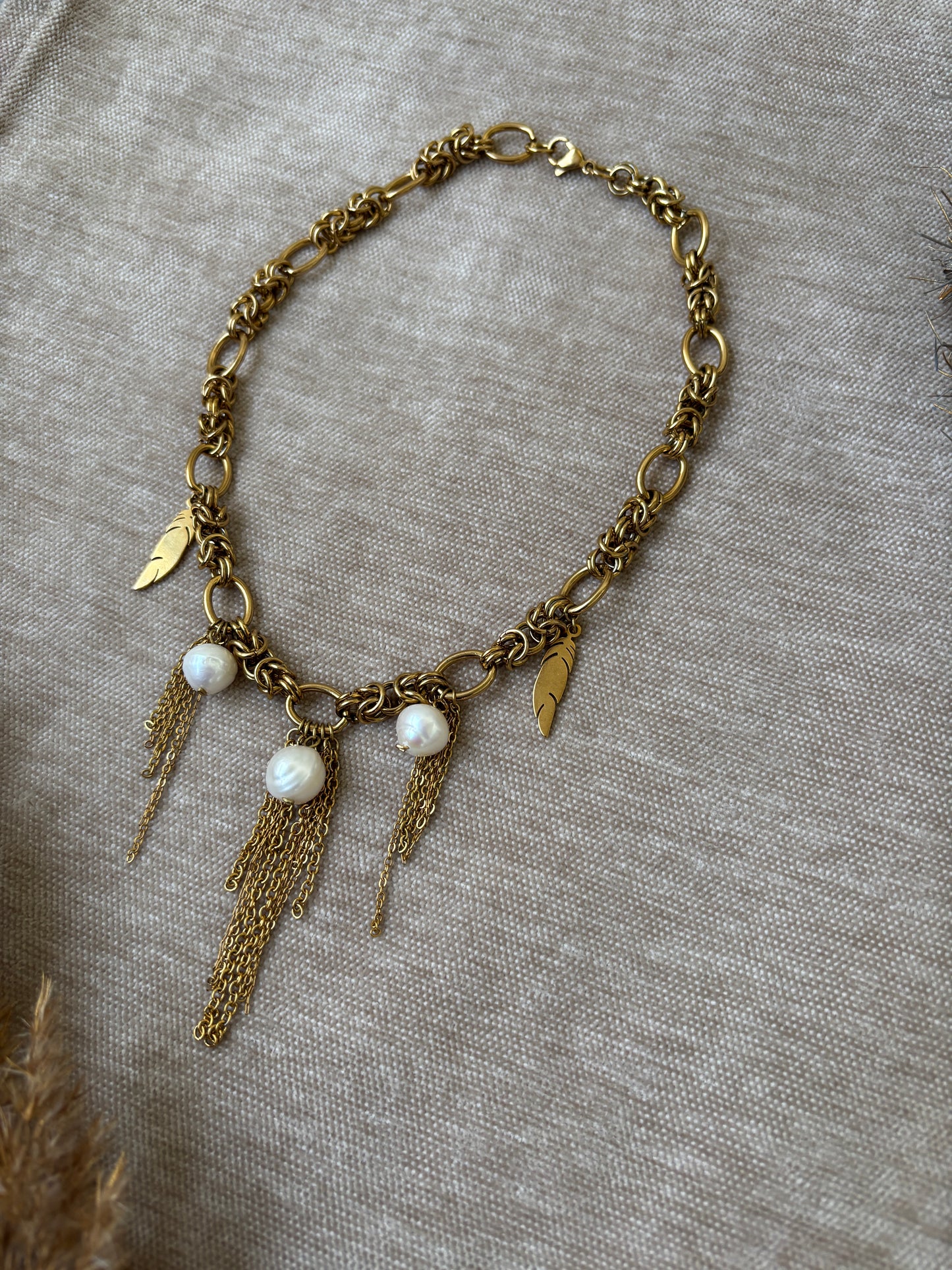 Kullanvärinen Helmi-Ketju