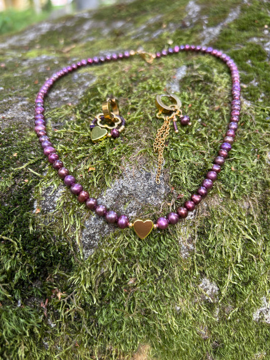 Helmikorusarja sydänriipuksella